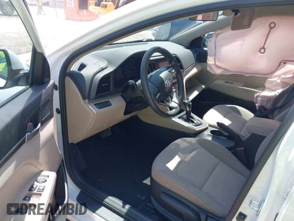 2019 Hyundai Elantra SE с VIN 5NPD74LFXKH492434, выставлен на аукционе IAAI как лот 42752046 с пробегом 54 357 миль миль и . История ставок и продаж доступна на DreamBid. Изображение 5.