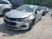 2018 Chevrolet Cruze LS с VIN 1G1BC5SM0J7155677, выставлен на аукционе IAAI как лот 43028364 с пробегом 151 129 миль миль и . История ставок и продаж доступна на DreamBid. Изображение 2.