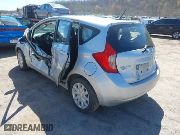 2016 Nissan Note S with VIN 3N1CE2CP8GL371295, listed as a IAAI auction lot 42025853 with 192,653 mi miles and . Bid and sale history available at DreamBid. Image 3.