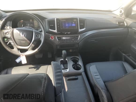 2017 Honda Pilot EX-L z VIN 5FNYF6H72HB016252, wystawiony jako Copart lot #62124895 z przebiegiem 83 623 mil mil oraz Szkoda całkowita • Salvage title. Historia ofert i sprzedaży dostępna na DreamBid. Obrazek 8.