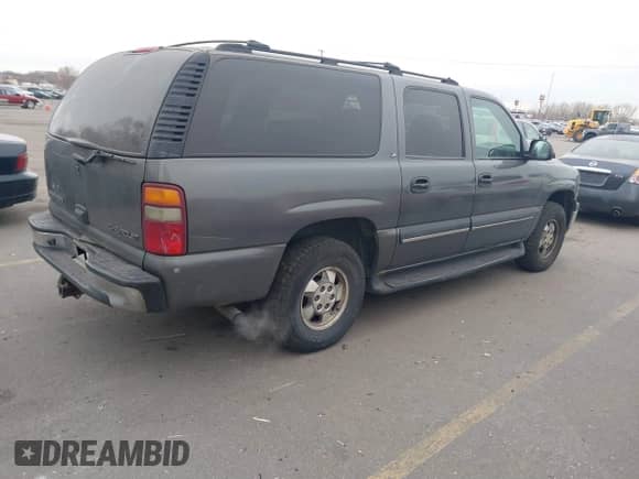 2002 Chevrolet Suburban LS with VIN 1GNFK16Z82J195429, listed as a IAAI auction lot 41566988 with Not provided miles and . Bid and sale history available at DreamBid. Image 4.