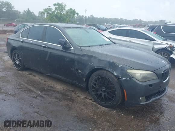 2011 BMW 7 Series 750i xDrive with VIN WBAKC6C54BC394675, listed as a IAAI auction lot 42394276 with 207,246 mi miles and . Bid and sale history available at DreamBid. Image 1.
