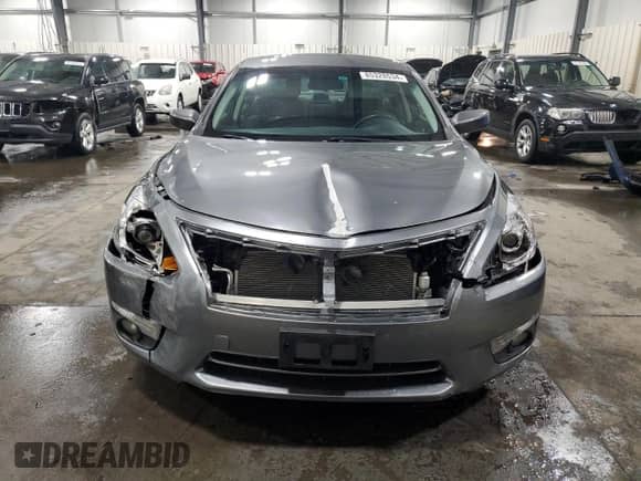 2015 Nissan Altima SV с VIN 1N4AL3AP4FC466441, выставлен на аукционе Copart как лот 85328534 с пробегом 61 041 миль миль и Списание • Salvage title. История ставок и продаж доступна на DreamBid. Изображение 5.
