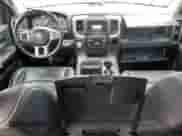 2015 Ram 1500 Laramie Limited z VIN 1C6RR7PT9FS556253, wystawiony jako Copart lot #65618915 z przebiegiem 126 110 mil mil oraz Szkoda całkowita • Salvage title. Historia ofert i sprzedaży dostępna na DreamBid. Obrazek 8.