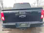 2017 Chevrolet Silverado 1500 LTZ z VIN 3GCUKSEJ4HG269134, wystawiony jako IAAI lot #41772278 z przebiegiem 103 707 mil mil oraz . Historia ofert i sprzedaży dostępna na DreamBid. Obrazek 16.