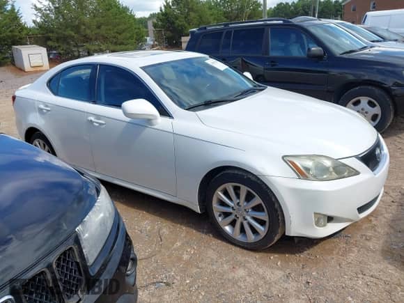 2008 Lexus IS 250 с VIN JTHCK262982027188, выставлен на аукционе IAAI как лот 42981319 с пробегом 208 784 миль миль и . История ставок и продаж доступна на DreamBid. Изображение 1.