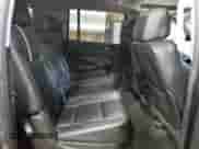 2015 Chevrolet Suburban LT z VIN 1GNSKJKC3FR736054, wystawiony jako Copart lot #81286515 z przebiegiem 120 440 mil mil oraz Czysty tytuł • Clean title. Historia ofert i sprzedaży dostępna na DreamBid. Obrazek 11.