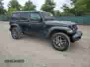 2024 Jeep Wrangler Willys с VIN 1C4RJXN64RW175548, выставлен на аукционе Copart как лот 67396905 с пробегом 29 652 миль миль и Списание • Salvage title. История ставок и продаж доступна на DreamBid. Изображение 4.