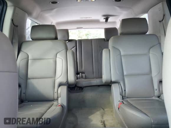 2015 Chevrolet Suburban LT с VIN 1GNSKJKC7FR698649, выставлен на аукционе Copart как лот 81584735 с пробегом 128 360 миль миль и Списание • Salvage title. История ставок и продаж доступна на DreamBid. Изображение 10.