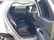 2023 Hyundai Palisade Calligraphy z VIN KM8R7DGE5PU572692, wystawiony jako IAAI lot #43012185 z przebiegiem 32 616 mil mil oraz . Historia ofert i sprzedaży dostępna na DreamBid. Obrazek 8.
