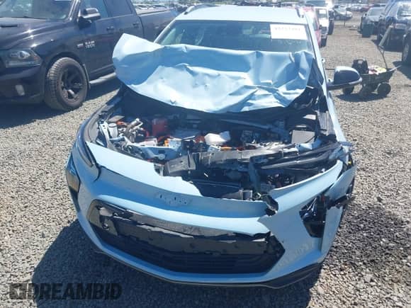 2022 Chevrolet Bolt EUV LT with VIN 1G1FY6S05N4109761, listed as a IAAI auction lot 42227481 with 58,392 mi miles and . Bid and sale history available at DreamBid. Image 6.