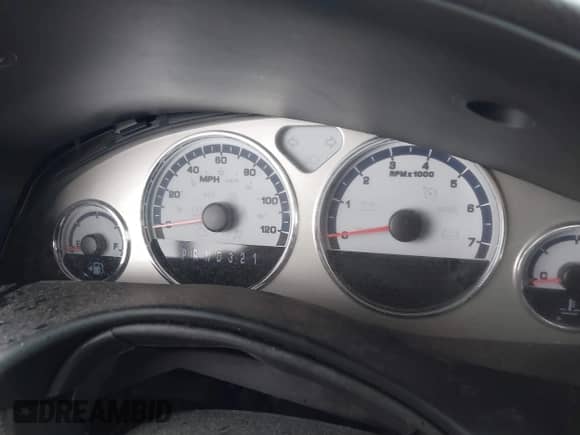 2007 Saturn Relay 1 with VIN 5GZDV53107D153659, listed as a IAAI auction lot 41572520 with Not provided miles and . Bid and sale history available at DreamBid. Image 7.