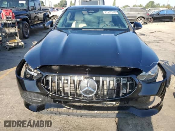 2023 Mercedes-Benz C 300 z VIN W1KAF4GB1PR148266, wystawiony jako Copart lot #81132015 z przebiegiem 25 836 mil mil oraz Czysty tytuł • Clean title. Historia ofert i sprzedaży dostępna na DreamBid. Obrazek 5.