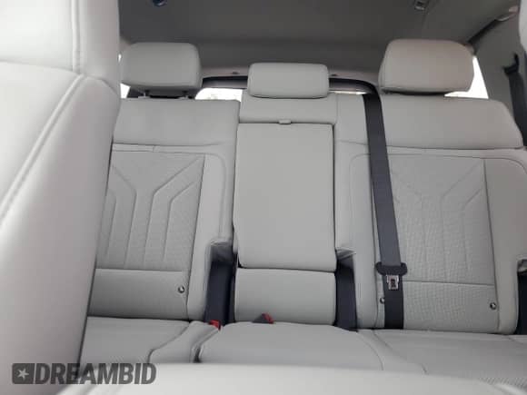 2026 Hyundai Santa Fe SEL с VIN 5NMP2DGL5TH157611, выставлен на аукционе Copart как лот 90025195 с пробегом Не указан миль и Чистый • Clean title. История ставок и продаж доступна на DreamBid. Изображение 10.