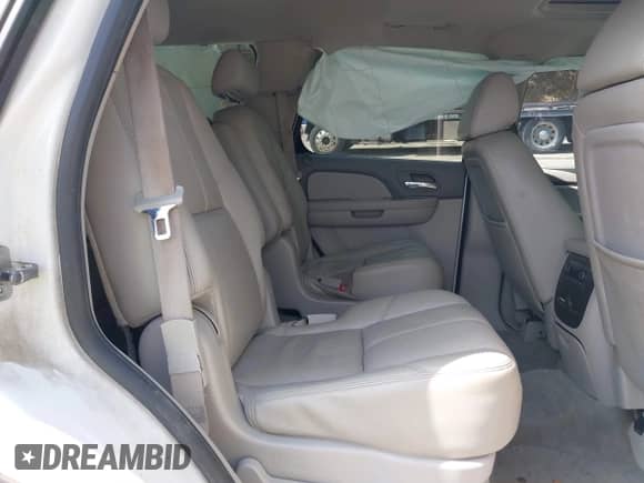 2009 Chevrolet Tahoe 2LT z VIN 1GNFK23069R286495, wystawiony jako IAAI lot #42383209 z przebiegiem 204 426 mil mil oraz . Historia ofert i sprzedaży dostępna na DreamBid. Obrazek 8.