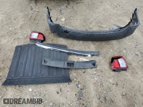 2015 Jeep Compass High Altitude с VIN 1C4NJCEA3FD107468, выставлен на аукционе Copart как лот 82125705 с пробегом 122 311 миль миль и Чистый • Clean title. История ставок и продаж доступна на DreamBid. Изображение 13.