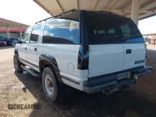 1995 Chevrolet Suburban с VIN 1GNGK26N4SJ358343, выставлен на аукционе IAAI как лот 43271531 с пробегом Не указан миль и . История ставок и продаж доступна на DreamBid. Изображение 3.