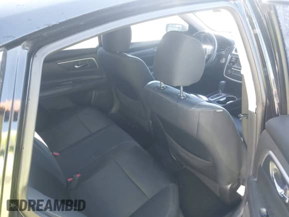 2016 Nissan Altima S with VIN 1N4AL3AP3GC160543, listed as a IAAI auction lot 43105861 with 151,879 mi miles and . Bid and sale history available at DreamBid. Image 8.