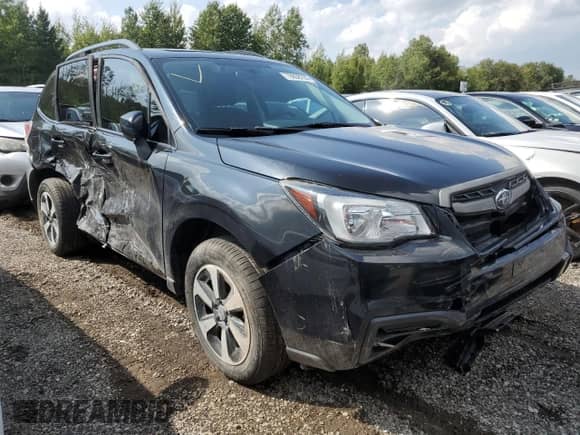 2017 Subaru Forester i Touring с VIN JF2SJEMC4HH591259, выставлен на аукционе Copart как лот 70658705 с пробегом Не указан миль и Списание • Salvage title. История ставок и продаж доступна на DreamBid. Изображение 4.