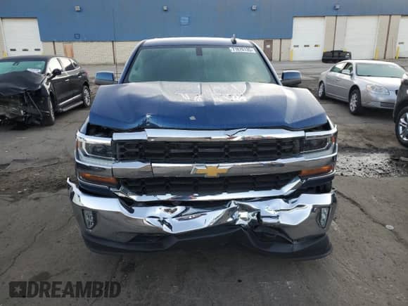 2018 Chevrolet Silverado 1500 LT с VIN 1GCVKREH8JZ147411, выставлен на аукционе Copart как лот 71670135 с пробегом 48 414 миль миль и Чистый • Clean title. История ставок и продаж доступна на DreamBid. Изображение 5.
