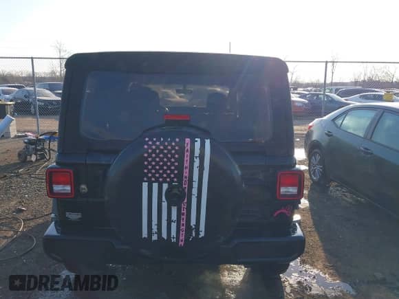 2022 Jeep Wrangler Unlimited Sport S с VIN 1C4HJXDG5NW135060, выставлен на аукционе IAAI как лот 41738841 с пробегом 33 322 миль миль и . История ставок и продаж доступна на DreamBid. Изображение 17.