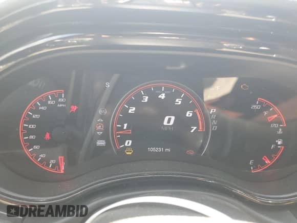 2022 Dodge Durango SRT 392 z VIN 1C4SDJGJ4NC156419, wystawiony jako Copart lot #64225575 z przebiegiem 105 231 mil mil oraz Szkoda całkowita • Salvage title. Historia ofert i sprzedaży dostępna na DreamBid. Obrazek 9.