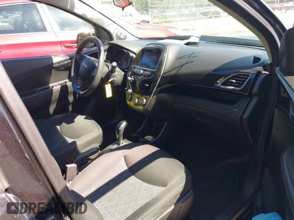 2021 Chevrolet Spark 1LT с VIN KL8CD6SA1MC718387, выставлен на аукционе IAAI как лот 42970917 с пробегом 58 315 миль миль и . История ставок и продаж доступна на DreamBid. Изображение 5.
