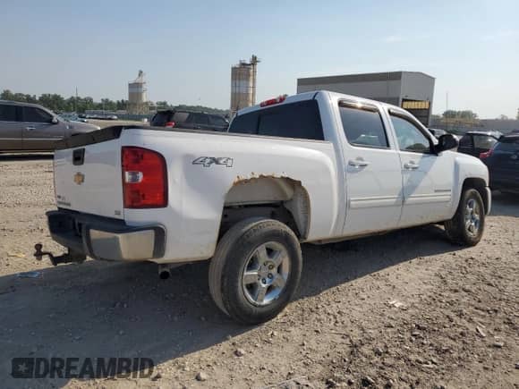 2010 Chevrolet Silverado 1500 LTZ with VIN 3GCRKTE37AG283211, listed as a Copart auction lot 68280355 with 183,231 mi miles and Salvage title. Bid and sale history available at DreamBid. Image 3.