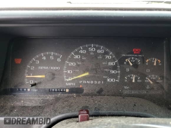 1999 Chevrolet Suburban с VIN 3GNEC16R9XG186868, выставлен на аукционе Copart как лот 67145805 с пробегом 296 144 миль миль и Списание • Salvage title. История ставок и продаж доступна на DreamBid. Изображение 9.