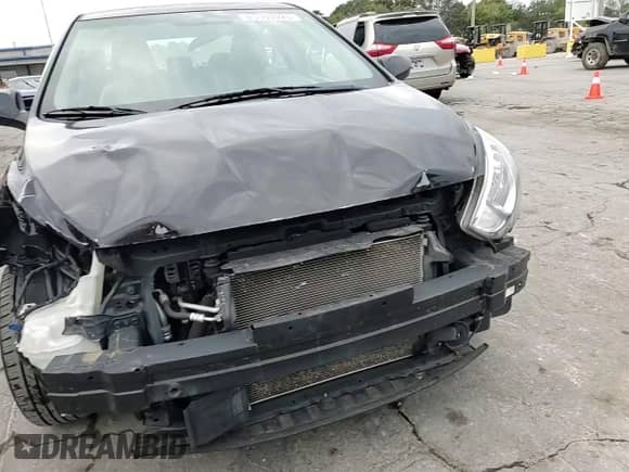 2017 Hyundai Accent SE с VIN KMHCT4AE3HU382997, выставлен на аукционе Copart как лот 85365925 с пробегом 93 447 миль миль и Списание • Salvage title. История ставок и продаж доступна на DreamBid. Изображение 13.