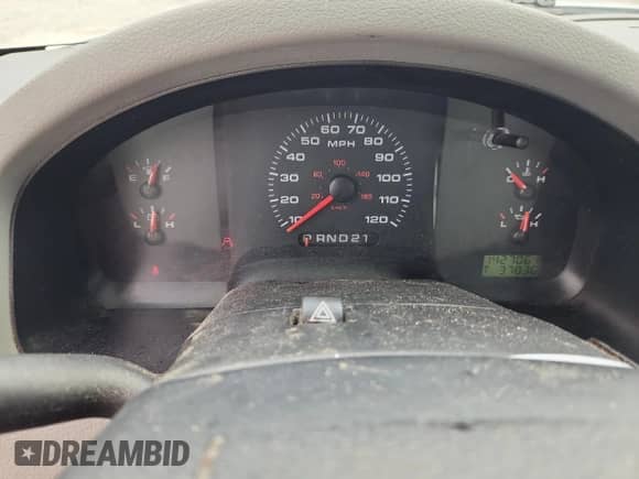 2005 Ford F-150 XL z VIN 1FTRF12W35NB38493, wystawiony jako Copart lot #84461005 z przebiegiem 142 706 mil mil oraz Szkoda całkowita • Salvage title. Historia ofert i sprzedaży dostępna na DreamBid. Obrazek 9.