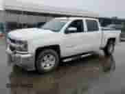 2017 Chevrolet Silverado 1500 LT z VIN 3GCPCREH1HG440762, wystawiony jako Copart lot #86527844 z przebiegiem 238 123 mil mil oraz Szkoda całkowita • Salvage title. Historia ofert i sprzedaży dostępna na DreamBid. Obrazek 1.