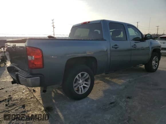 2011 Chevrolet Silverado 1500 LTZ with VIN 3GCPCTE02BG276615, listed as a Copart auction lot 43766115 with 179,346 mi miles and Clean title. Bid and sale history available at DreamBid. Image 3.