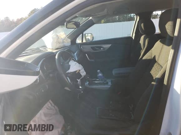 2021 Chevrolet Blazer LT z VIN 3GNKBHR45MS535242, wystawiony jako Copart lot #79763584 z przebiegiem Nie podano mil oraz Szkoda całkowita • Salvage title. Historia ofert i sprzedaży dostępna na DreamBid. Obrazek 7.