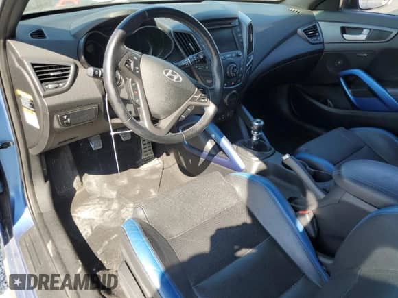 2016 Hyundai Veloster Turbo Rally Edition z VIN KMHTC6AE5GU260653, wystawiony jako Copart lot #70649355 z przebiegiem 86 037 mil mil oraz Szkoda całkowita • Salvage title. Historia ofert i sprzedaży dostępna na DreamBid. Obrazek 8.