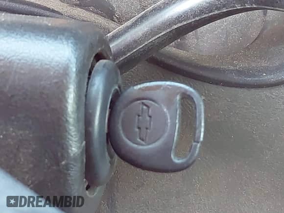2006 Chevrolet Silverado 1500 LT3 с VIN 1GCEK19Z36Z136862, выставлен на аукционе IAAI как лот 42097096 с пробегом 254 905 миль миль и . История ставок и продаж доступна на DreamBid. Изображение 11.