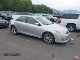 2014 Toyota Camry SE with VIN 4T1BK1FK2EU540110, listed as a IAAI auction lot 42763218 with 141,472 mi miles and . Bid and sale history available at DreamBid. Image 1.