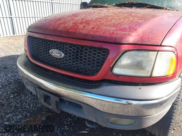 2002 Ford F-150 XLT с VIN 1FTRW08L82KB60106, выставлен на аукционе IAAI как лот 43174786 с пробегом 151 856 миль миль и . История ставок и продаж доступна на DreamBid. Изображение 6.