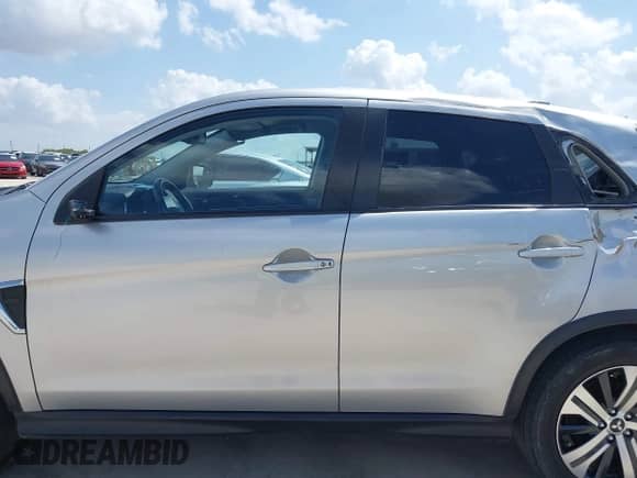 2020 Mitsubishi Outlander SE с VIN JA4AP4AU8LU029908, выставлен на аукционе IAAI как лот 42515188 с пробегом 75 281 миль миль и . История ставок и продаж доступна на DreamBid. Изображение 15.
