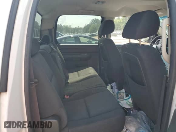 2012 Chevrolet Silverado 1500 LS z VIN 3GCPCREA4CG156926, wystawiony jako Copart lot #63436775 z przebiegiem 252 123 mil mil oraz Szkoda całkowita • Salvage title. Historia ofert i sprzedaży dostępna na DreamBid. Obrazek 10.