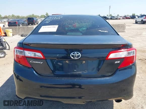 2014 Toyota Camry SE with VIN 4T1BF1FK8EU387561, listed as a IAAI auction lot 43310398 with 168,479 mi miles and . Bid and sale history available at DreamBid. Image 17.