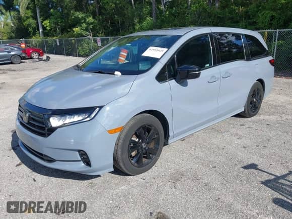 2023 Honda Odyssey Sport z VIN 5FNRL6H7XPB070667, wystawiony jako IAAI lot #42995029 z przebiegiem 13 446 mil mil oraz . Historia ofert i sprzedaży dostępna na DreamBid. Obrazek 17.