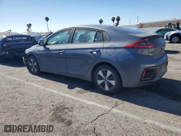 2019 Hyundai Ioniq с VIN KMHC65LD9KU182604, выставлен на аукционе Copart как лот 63783075 с пробегом 113 443 миль миль и Списание • Salvage title. История ставок и продаж доступна на DreamBid. Изображение 2.