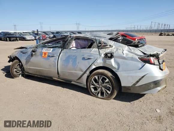 2025 Hyundai Sonata SEL с VIN KMHL64JA3SA430804, выставлен на аукционе Copart как лот 61499535 с пробегом Не указан миль и Списание • Salvage title. История ставок и продаж доступна на DreamBid. Изображение 2.