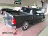 2020 Ram 1500 Tradesman z VIN 3C6RR7KT9LG260482, wystawiony jako Copart lot #80895195 z przebiegiem 81 815 mil mil oraz Szkoda całkowita • Salvage title. Historia ofert i sprzedaży dostępna na DreamBid. Obrazek 3.