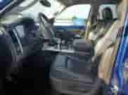 2011 Ram 1500 Laramie z VIN 1D7RV1CT4BS528190, wystawiony jako Copart lot #71125855 z przebiegiem 161 122 mil mil oraz Szkoda całkowita • Salvage title. Historia ofert i sprzedaży dostępna na DreamBid. Obrazek 7.