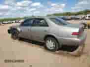1999 Toyota Camry LE z VIN 4T1BG22K3XU439299, wystawiony jako Copart lot #71701175 z przebiegiem 86 769 mil mil oraz Szkoda całkowita • Salvage title. Historia ofert i sprzedaży dostępna na DreamBid. Obrazek 2.