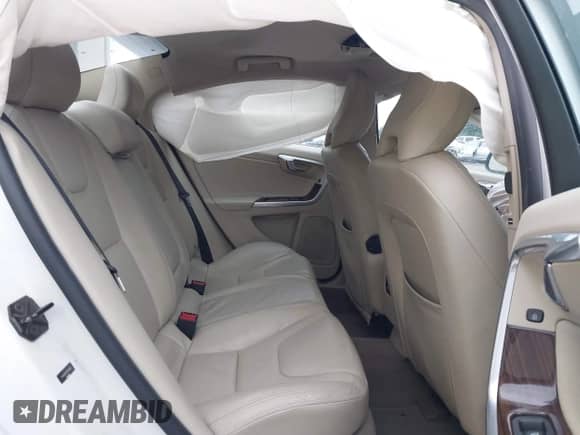 2012 Volvo S60 T5 с VIN YV1622FS3C2114909, выставлен на аукционе IAAI как лот 42969803 с пробегом 185 164 миль миль и . История ставок и продаж доступна на DreamBid. Изображение 8.
