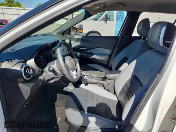 2023 Nissan Kicks SR with VIN 3N1CP5DV8PL505764, listed as a Copart auction lot 71995125 with 36,788 mi miles and Salvage title. Bid and sale history available at DreamBid. Image 7.