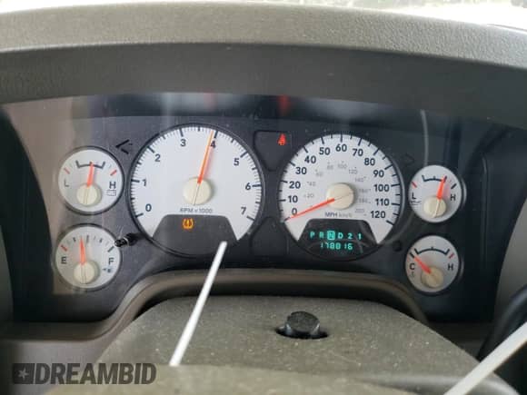 2008 Dodge 1500 SLT с VIN 1D7HA18268J162755, выставлен на аукционе Copart как лот 85429044 с пробегом 178 816 миль миль и Списание • Salvage title. История ставок и продаж доступна на DreamBid. Изображение 9.